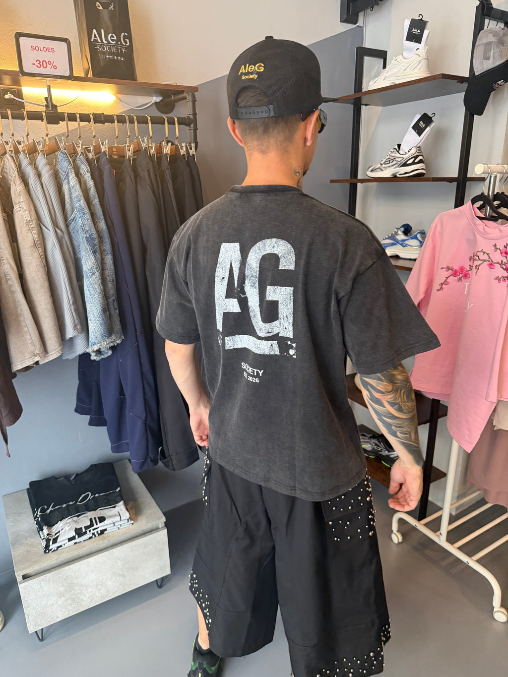 T-shirt Logo