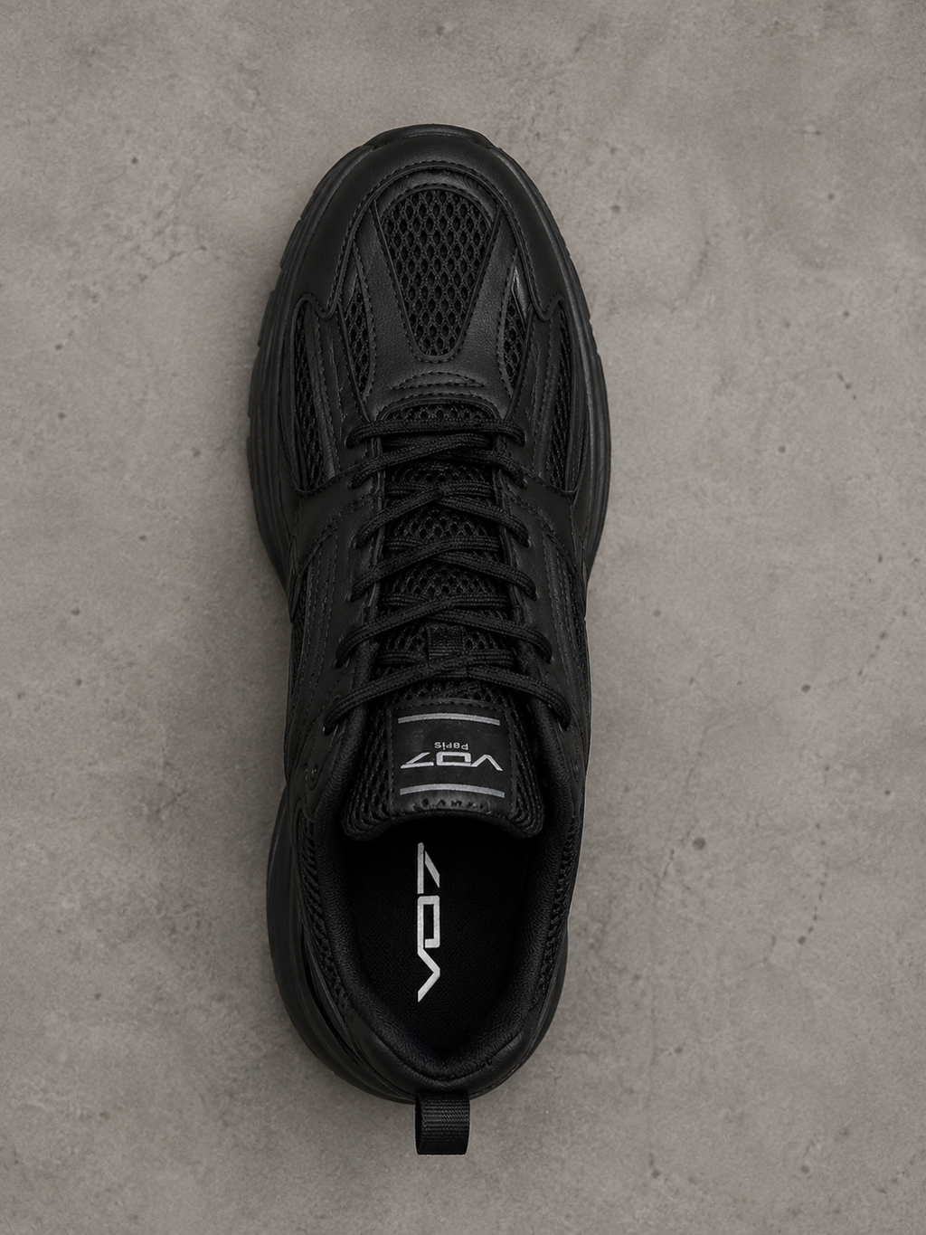 V07 Paris Black Runner Sneakers