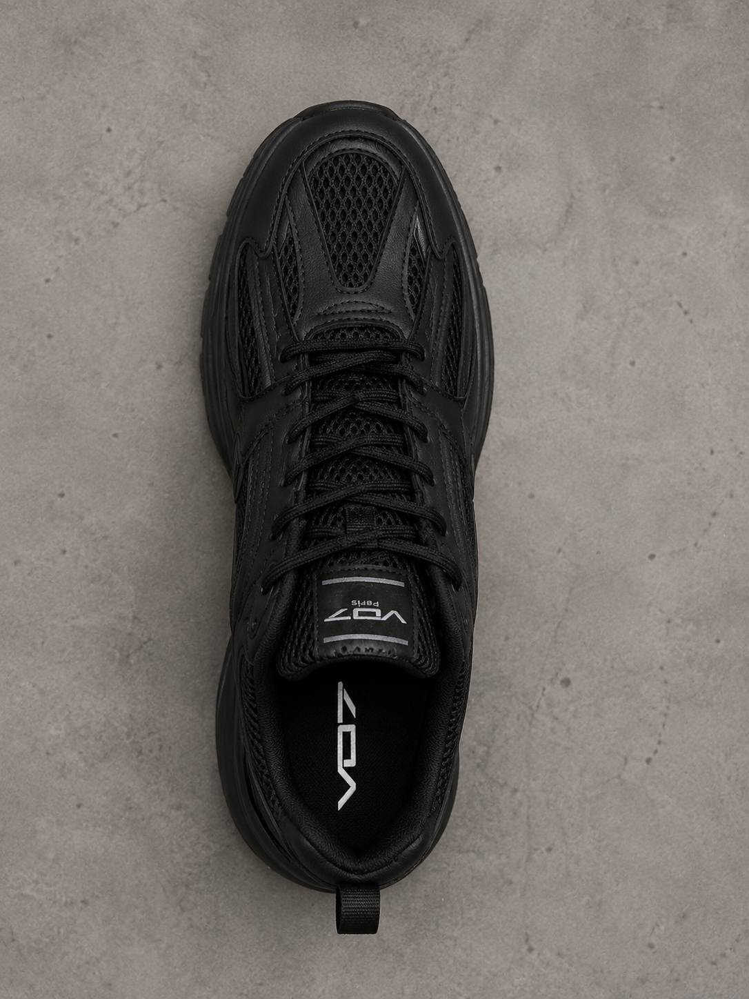 V07 Paris Black Runner Sneakers